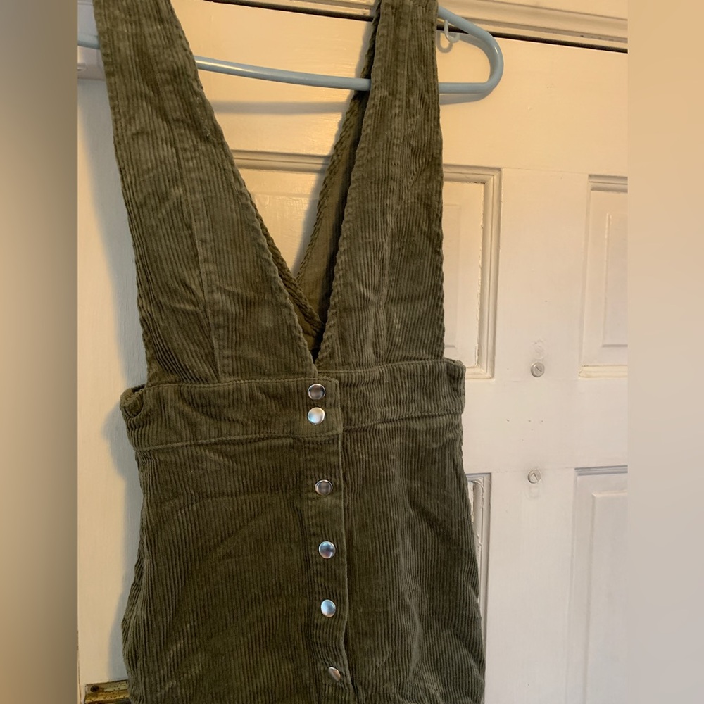 Olive green courderoy jumper